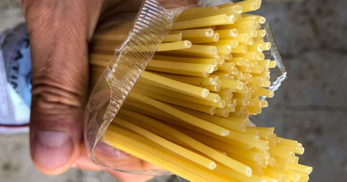 A cosa serve il buco del mestolo per gli spaghetti?